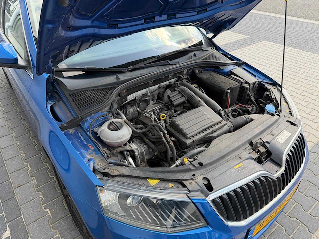 Skoda - octavia combi - 1.4 tsi grt elegance busines - personenauto - 2013 - afbeelding 8 van  27