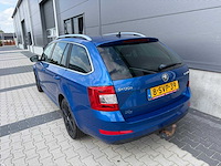 Skoda - octavia combi - 1.4 tsi grt elegance busines - personenauto - 2013 - afbeelding 21 van  27