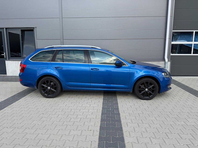 Skoda - octavia combi - 1.4 tsi grt elegance busines - personenauto - 2013 - afbeelding 22 van  27