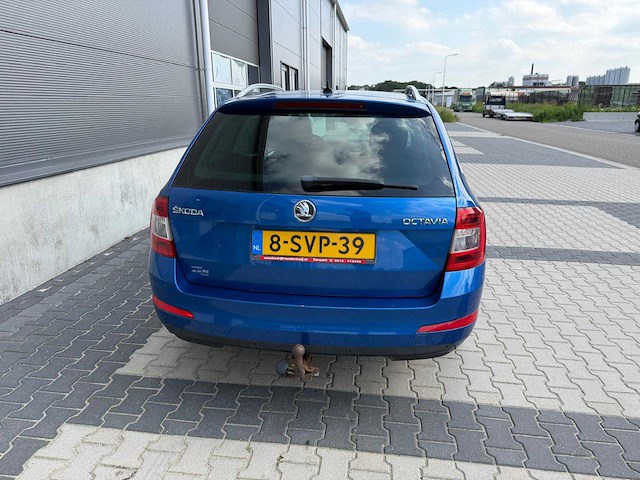Skoda - octavia combi - 1.4 tsi grt elegance busines - personenauto - 2013 - afbeelding 26 van  27