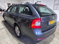 Skoda - octavia combi - 1.6 tdi gr.t.amb.bns - 45-tjv-4- 2012