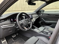 Skoda - octavia combi - 4x4 rs plus 2.0 tdi - car - 2023 - afbeelding 3 van  33