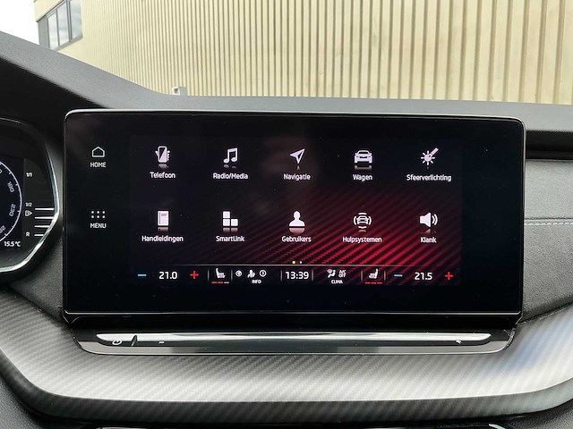 Skoda - octavia combi - 4x4 rs plus 2.0 tdi - car - 2023 - afbeelding 9 van  33