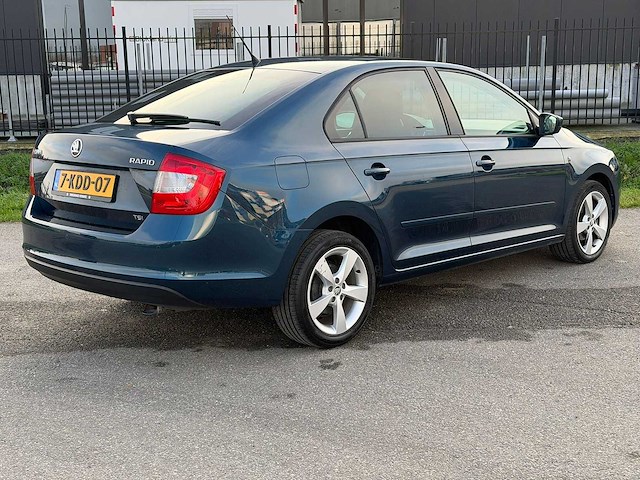 Skoda - rapid - 1.2 tsi grt elegance - car - 2013|7-kdd-07|iaw - afbeelding 17 van  22
