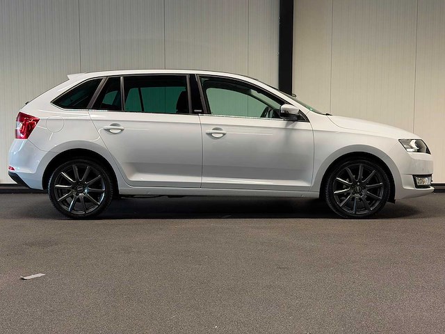 Skoda - rapid spaceback - 1.2 tsi grt joy jx-679-p 2016 iaw - afbeelding 18 van  27