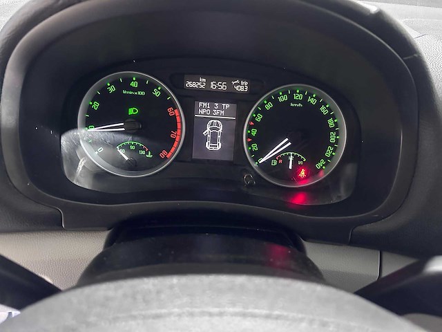 Skoda - roomster - 1.4-16v tour - 18-nxj-7 - afbeelding 2 van  19