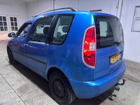 Skoda - roomster - 1.4-16v tour - 18-nxj-7 - afbeelding 13 van  19