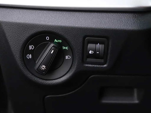 Skoda - scala - 1.0 tsi ambition - car - 2021|l-715-ls|iaw - afbeelding 10 van  26