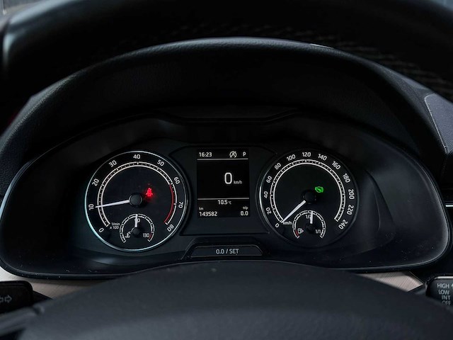 Skoda - scala - 1.0 tsi style - car - 2019|g-276-sr|iaw - afbeelding 24 van  25