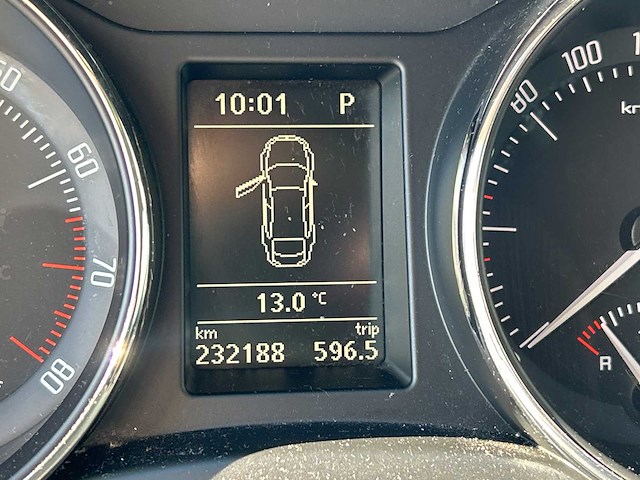 Skoda - superb - 1.8 tsi comfort - car - 2010 - afbeelding 26 van  30