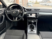 Skoda - superb combi - 1.4 tsi act amb. bns - personenauto - 2016 - afbeelding 4 van  26