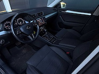 Skoda - superb combi - 1.5 tsi act amb. bns - l-611-zn- 2019 iaw - afbeelding 2 van  15