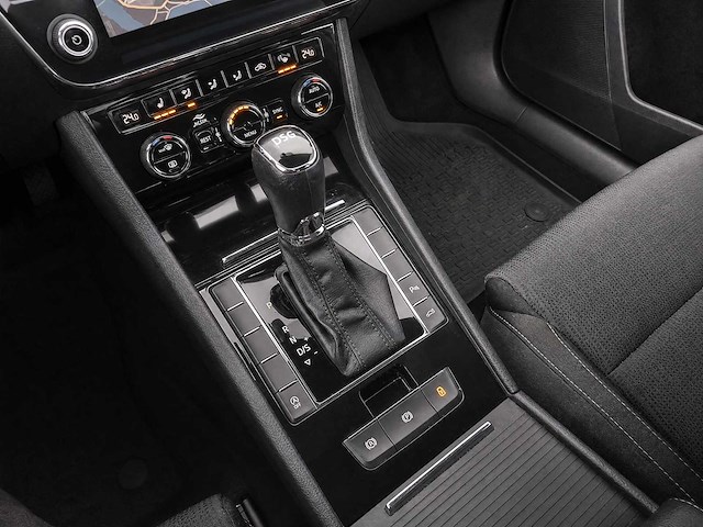 Skoda - superb combi - 1.5 tsi act amb. bns - l-611-zn- 2019 iaw - afbeelding 5 van  15