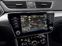 Skoda - superb combi - 1.5 tsi act amb. bns - l-611-zn- 2019 iaw - afbeelding 7 van  15