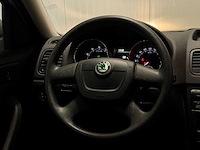 Skoda - yeti - 1.2 tsi active 2010 h-385-fz iaw - afbeelding 5 van  20