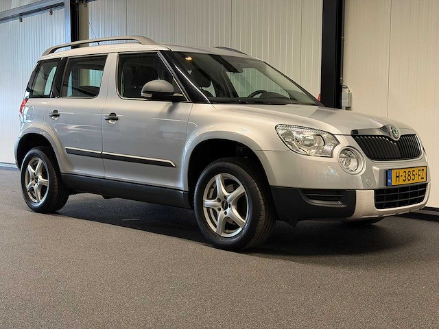 Skoda - yeti - 1.2 tsi active 2010 h-385-fz iaw - afbeelding 8 van  20