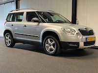 Skoda - yeti - 1.2 tsi active 2010 h-385-fz iaw - afbeelding 8 van  20