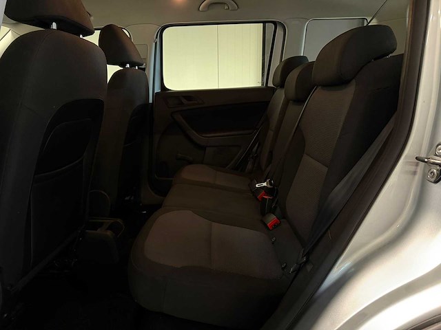 Skoda - yeti - 1.2 tsi active 2010 h-385-fz iaw - afbeelding 7 van  18