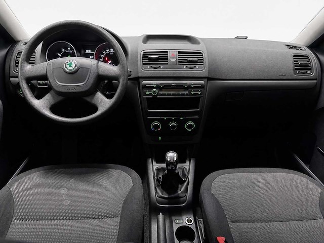 Skoda - yeti - 1.2 tsi active h-385-fz 2010 iaw - afbeelding 13 van  15