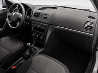 Skoda - yeti - 1.2 tsi active h-385-fz 2010 iaw - afbeelding 14 van  15