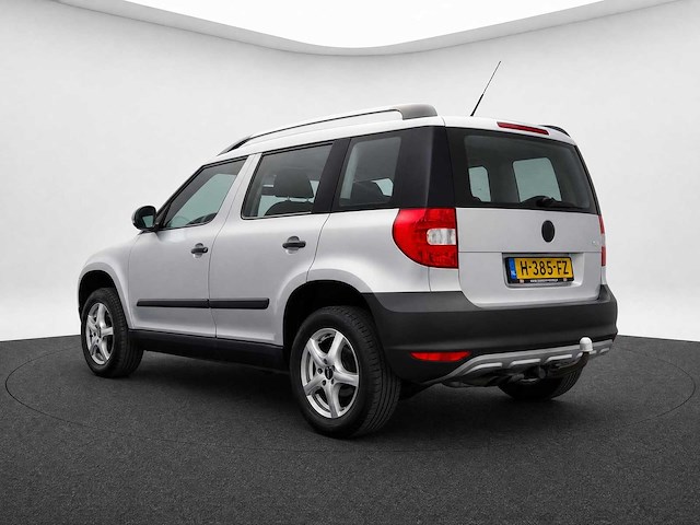 Skoda - yeti - 1.2 tsi active h-385-fz 2010 iaw - afbeelding 4 van  15