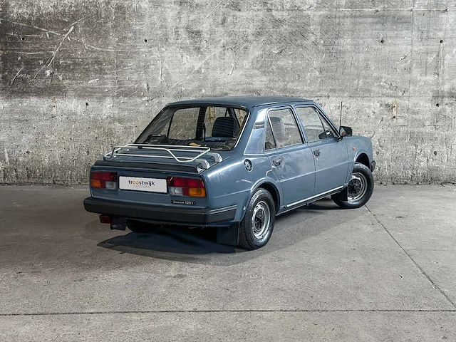 Skoda 120 l 52pk 1988 - afbeelding 2 van  39