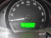 Skoda citigo 1.0 easy, gxh-36-z - afbeelding 9 van  17