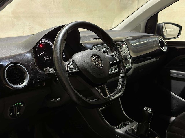 Skoda citigo 1.0 greentech ambition 5d 60pk 2018 (origineel-nl + 1e eigenaar), rz-905-v - afbeelding 10 van  36