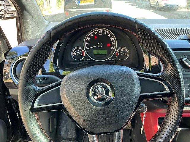 Skoda citigo 1.0 grt. monte carlo personenauto - afbeelding 7 van  18