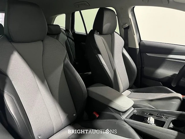 Škoda enyaq 60 business edition 179pk 2024 (origineel-nl), z-104-px - afbeelding 17 van  31