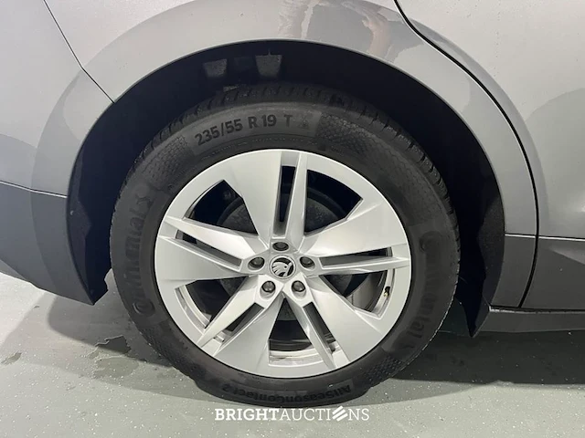 Škoda enyaq 60 business edition 179pk 2024 (origineel-nl), z-104-px - afbeelding 28 van  31
