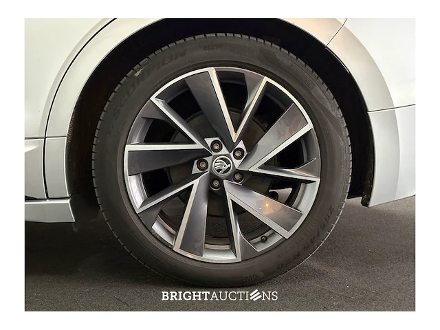 Škoda enyaq 80 sportline 2021 (origineel-nl), l-857-tt - afbeelding 33 van  48