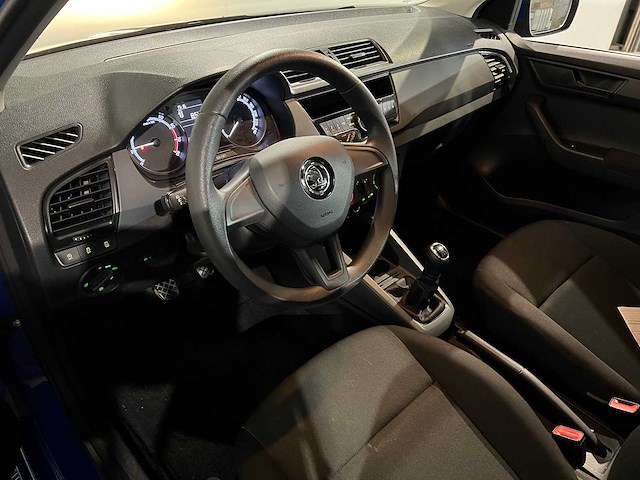 Skoda fabia 1.0 active, j-917-vf - afbeelding 14 van  14