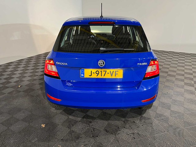 Skoda fabia 1.0 active, j-917-vf - afbeelding 8 van  14
