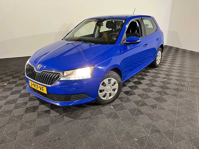 Skoda fabia 1.0 active, j-917-vf - afbeelding 1 van  14