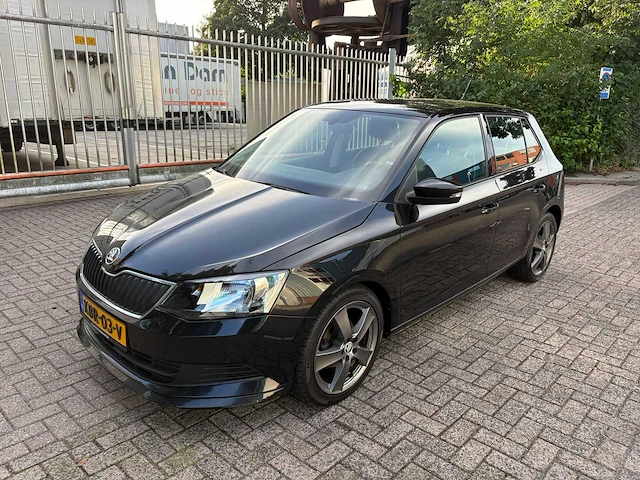 Skoda fabia 1.0 active, kbr-03-v - afbeelding 1 van  11