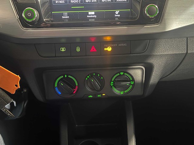 Skoda fabia 1.0 style bns, g-489-xd - afbeelding 7 van  19