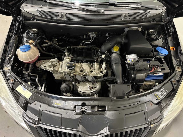 Skoda fabia 1.2 comfort 9-srj-57 - afbeelding 11 van  19