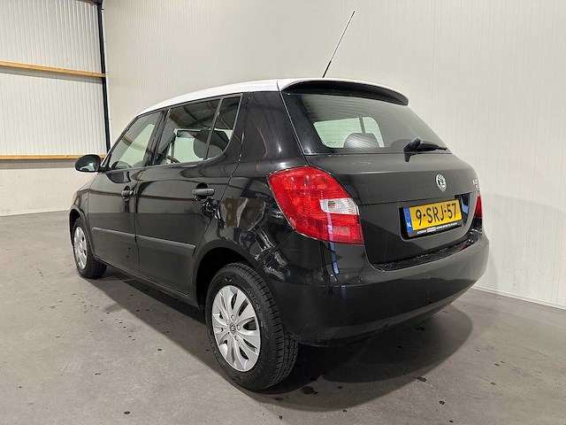 Skoda fabia 1.2 comfort 9-srj-57 - afbeelding 13 van  19