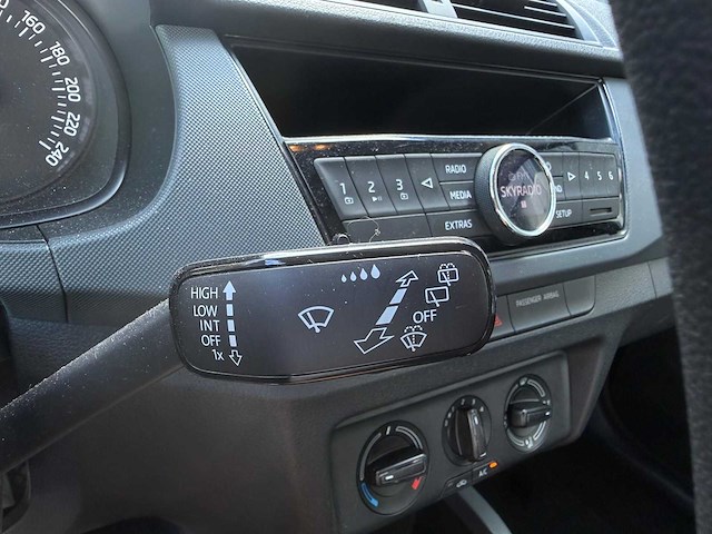 Skoda fabia 1.2 tsi ambition | rf-240-p i - afbeelding 9 van  14
