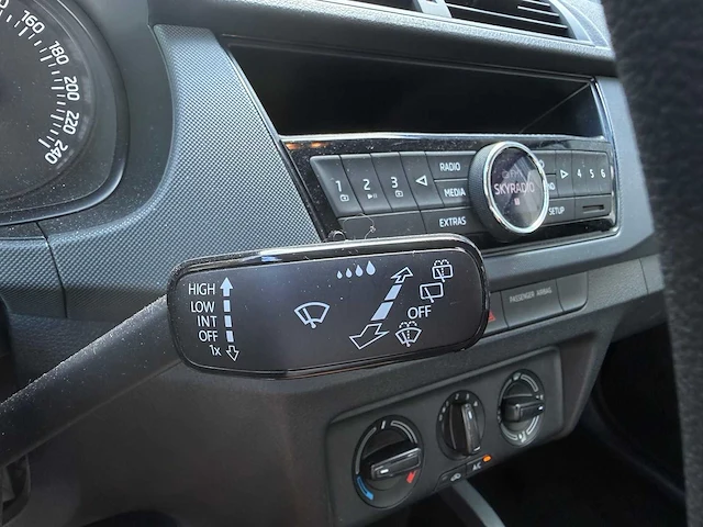 Skoda fabia 1.2 tsi ambition | rf-240-p i - afbeelding 13 van  22