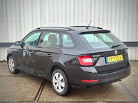 Skoda fabia combi 1.0 active; xp-975-h - afbeelding 9 van  14