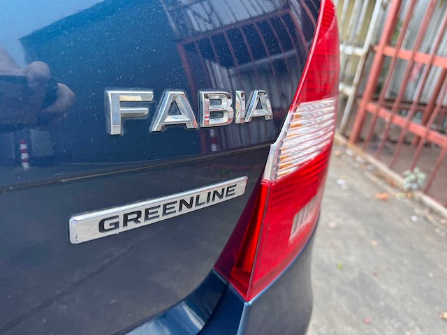 Skoda fabia combi 1.2 tdi green. bnsl. 2-kpb-56 - afbeelding 3 van  27