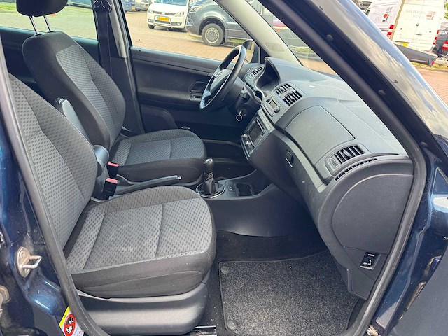 Skoda fabia combi 1.2 tdi green. bnsl. 2-kpb-56 - afbeelding 25 van  27