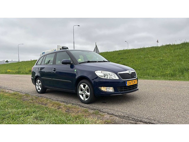 Skoda fabia combi 1.2 tdi greenline 2012 | 26-tln-7 i - afbeelding 6 van  14