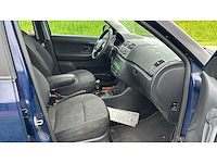 Skoda fabia combi 1.2 tdi greenline 2012 | 26-tln-7 i - afbeelding 12 van  14