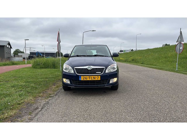 Skoda fabia combi 1.2 tdi greenline 2012 | 26-tln-7 i - afbeelding 13 van  14