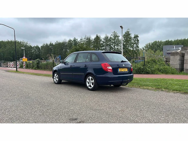 Skoda fabia combi 1.2 tdi greenline 2012 | 26-tln-7 i - afbeelding 5 van  14
