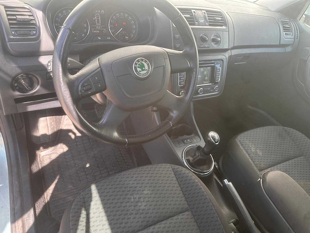 Skoda fabia combi 1.2 tdi greenline, 31-zhf-3 - afbeelding 9 van  12