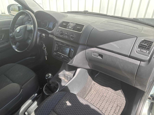 Skoda fabia combi 1.2 tdi greenline, 31-zhf-3 - afbeelding 10 van  12